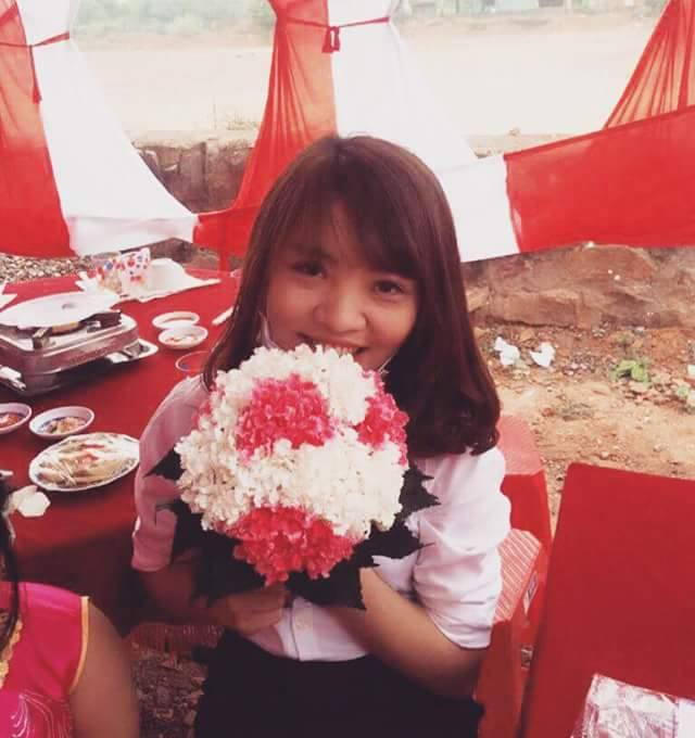 Chị Hồng Nhung