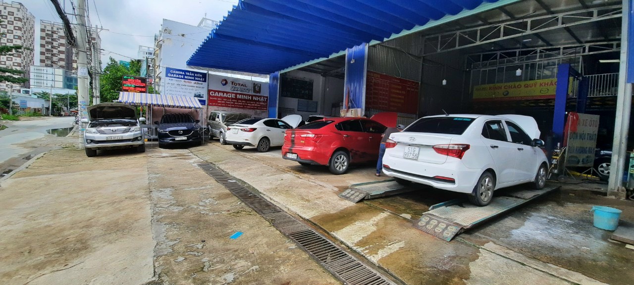 https://suaxeotominhnhat.com/